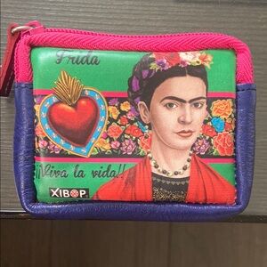 FRIDA SMALL VOIN POUCH